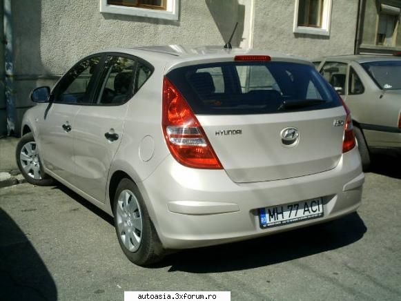 nu stiu mai fratilor ce dracu au i30-urile astea cu directia ,caseta sau coloana de avut probleme cu